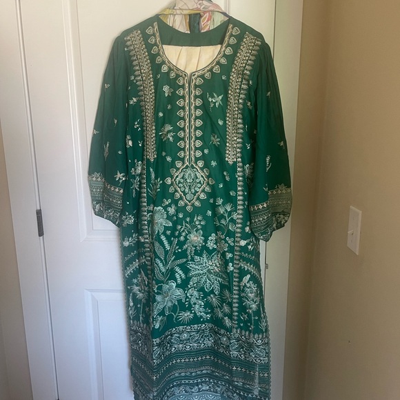 Elan lawn - Picture 3 of 8